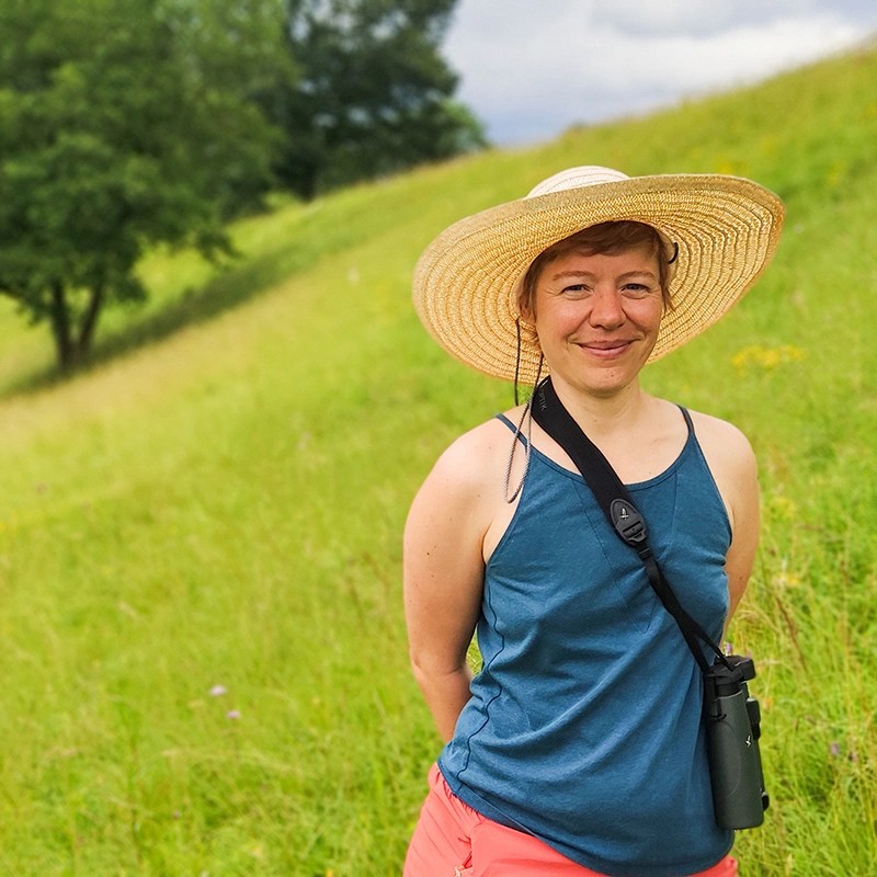 Portrait von Andrea Schewe als Ansprechpartnerin für Natur- und Artenschutzprojekte